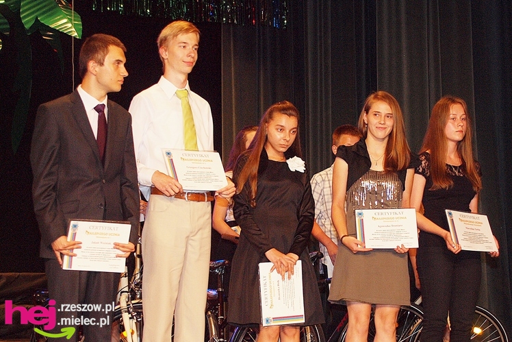 Certyfikaty dla Młodych Nieprzeciętnych zostały wręczone