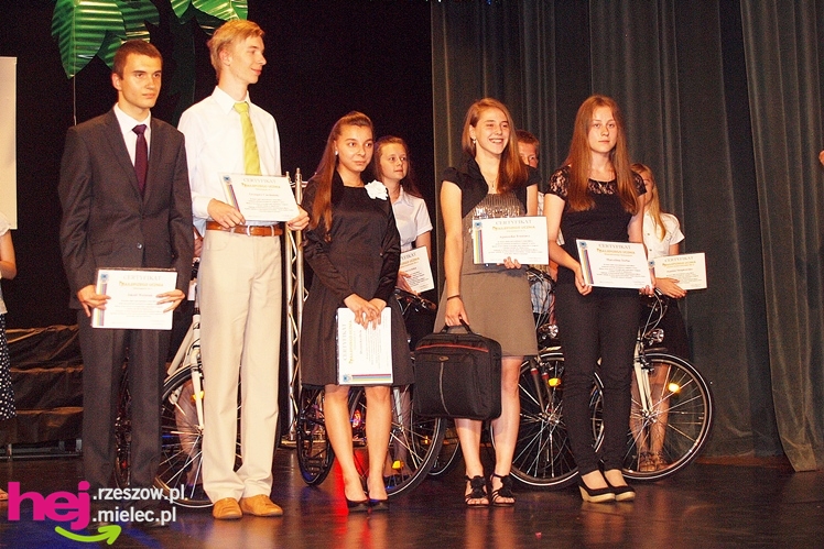 Certyfikaty dla Młodych Nieprzeciętnych zostały wręczone