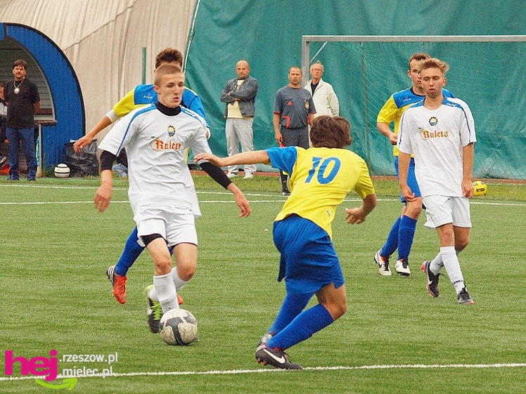 Kolejny awans w piłkarskiej Stali Mielec! W Centralnej Lidze Juniorów zagrają juniorzy starsi!