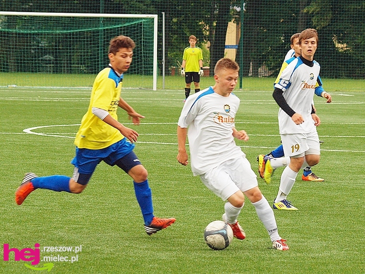 Kolejny awans w piłkarskiej Stali Mielec! W Centralnej Lidze Juniorów zagrają juniorzy starsi!