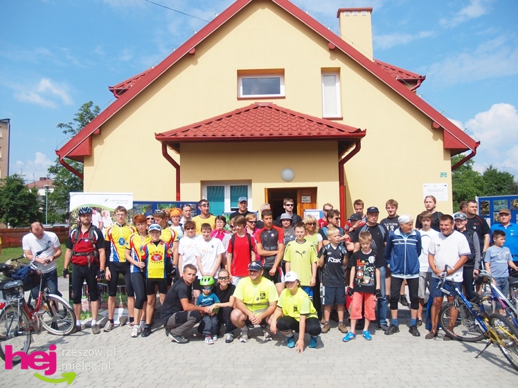 Fantastyczna impreza Nadleśnictwa Mielec. Całe rodziny na rowerach zwiedzały mieleckie lasy