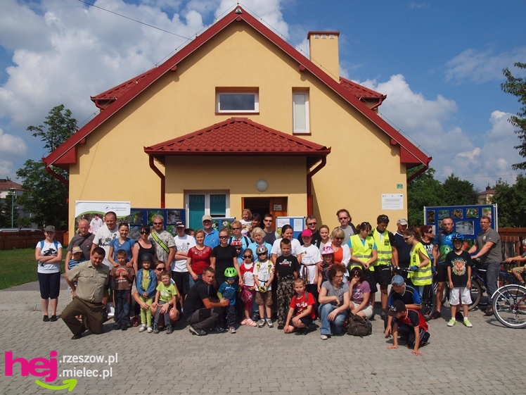 Fantastyczna impreza Nadleśnictwa Mielec. Całe rodziny na rowerach zwiedzały mieleckie lasy