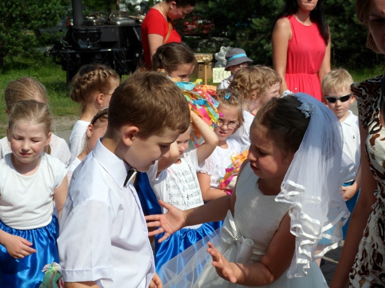 Piknik przedszkolny ?Szczęśliwe Dziecko - Szczęśliwa Rodzina?.