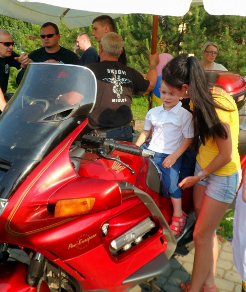 Piknik przedszkolny ?Szczęśliwe Dziecko - Szczęśliwa Rodzina?.