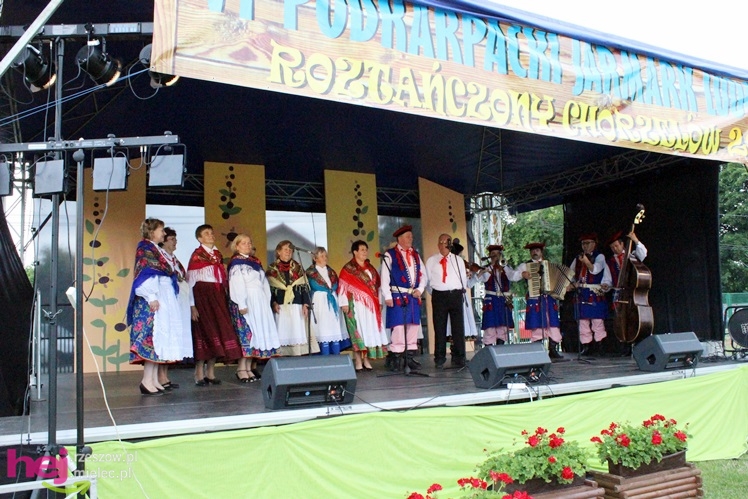 VI Podkarpacki Jarmark Ludowy ?Roztańczony Chorzelów? 2013