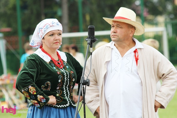 VI Podkarpacki Jarmark Ludowy ?Roztańczony Chorzelów? 2013
