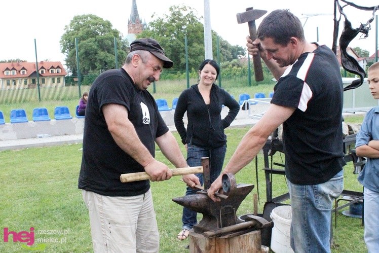 VI Podkarpacki Jarmark Ludowy ?Roztańczony Chorzelów? 2013