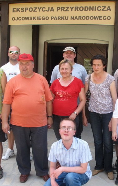 Podopieczni Domu Samopomocy na ekologicznej wycieczce w Ojcowie