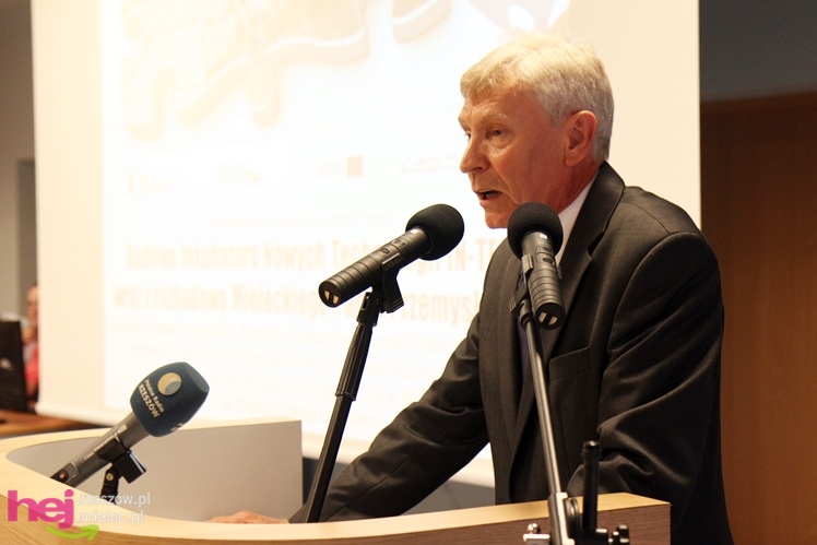 Konferencja podsumowująca budowę Inkubatora Nowych Technologii
