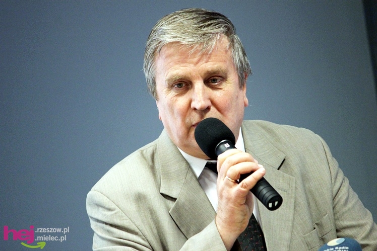 Konferencja podsumowująca budowę Inkubatora Nowych Technologii