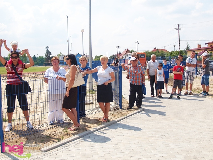 Przecław ma nowy kompleks sportowy. Minister Sportu: pilnujcie by kłódka nie wisiała