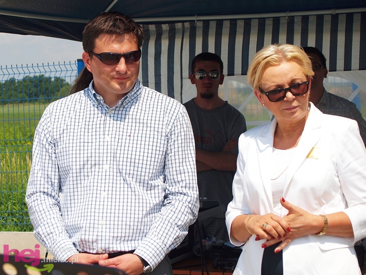 Przecław ma nowy kompleks sportowy. Minister Sportu: pilnujcie by kłódka nie wisiała