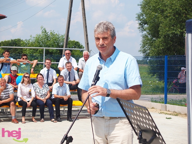 Przecław ma nowy kompleks sportowy. Minister Sportu: pilnujcie by kłódka nie wisiała