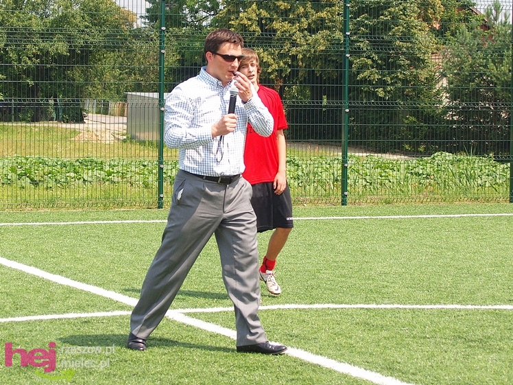 Przecław ma nowy kompleks sportowy. Minister Sportu: pilnujcie by kłódka nie wisiała