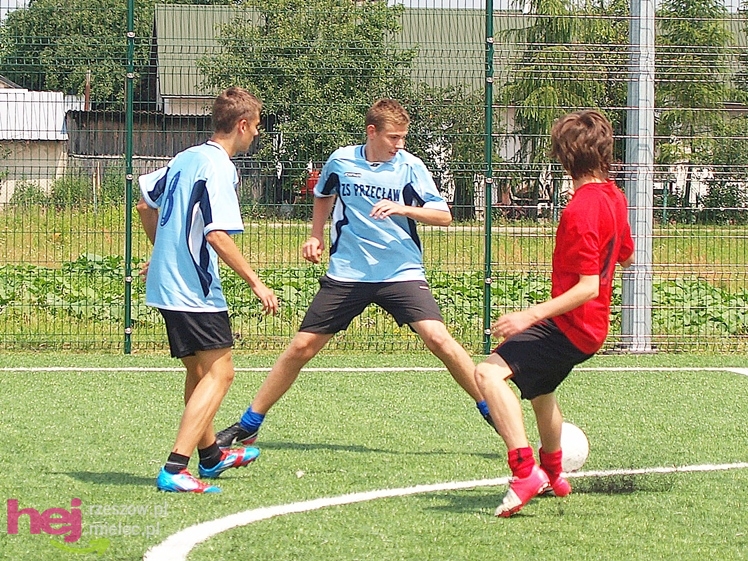 Przecław ma nowy kompleks sportowy. Minister Sportu: pilnujcie by kłódka nie wisiała