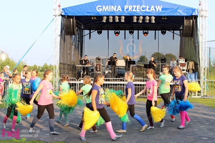 Rozrywkowe Dni Tuszymy. Gwiazdą był zespół Beat Magic