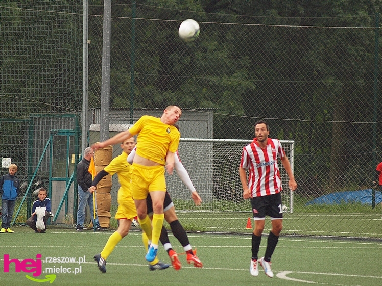 Stal zremisowała z ekstraklasową Cracovią. Do zwycięstwa zabrakło sekund