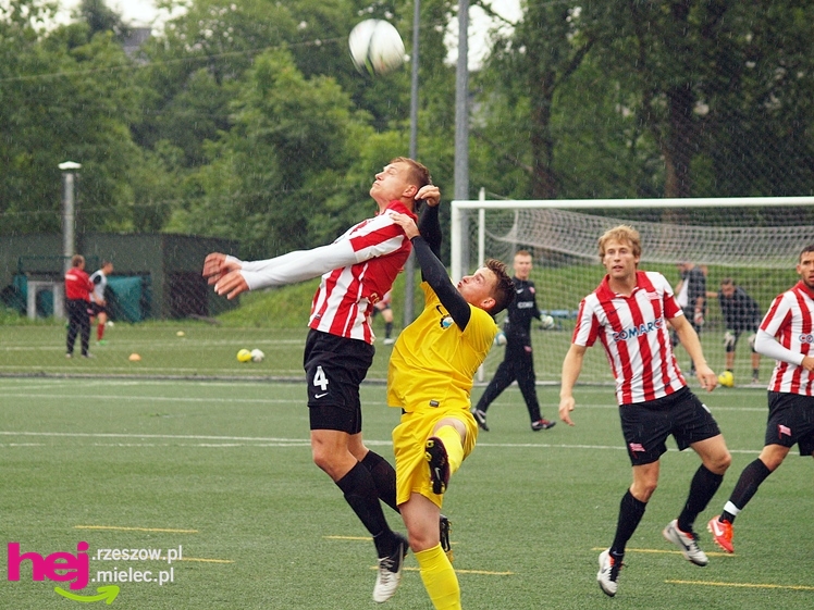Stal zremisowała z ekstraklasową Cracovią. Do zwycięstwa zabrakło sekund