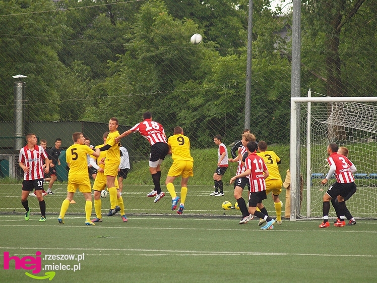 Stal zremisowała z ekstraklasową Cracovią. Do zwycięstwa zabrakło sekund