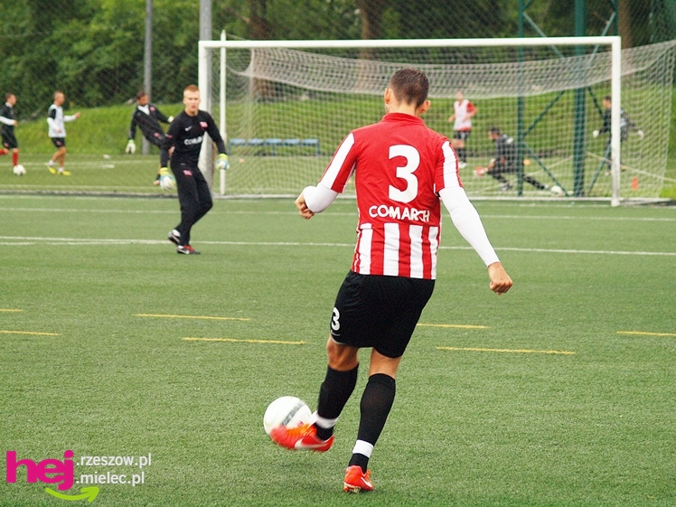 Stal zremisowała z ekstraklasową Cracovią. Do zwycięstwa zabrakło sekund