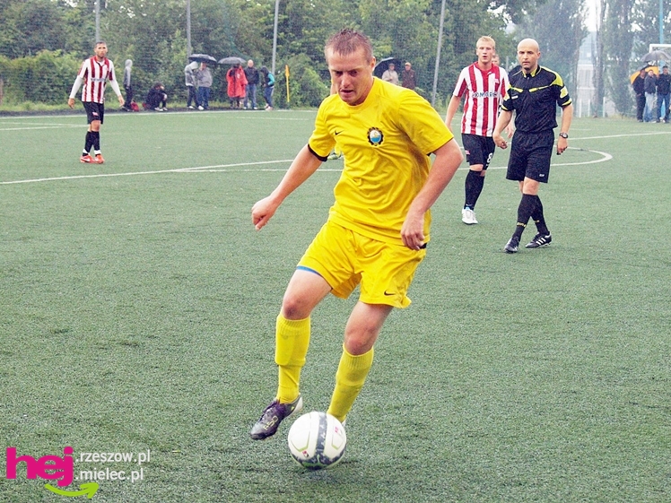 Stal zremisowała z ekstraklasową Cracovią. Do zwycięstwa zabrakło sekund