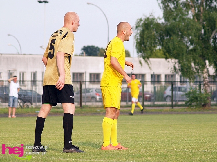 Stal Mielec ograła Wisłokę Dębica w ?ciężkim? sparingu
