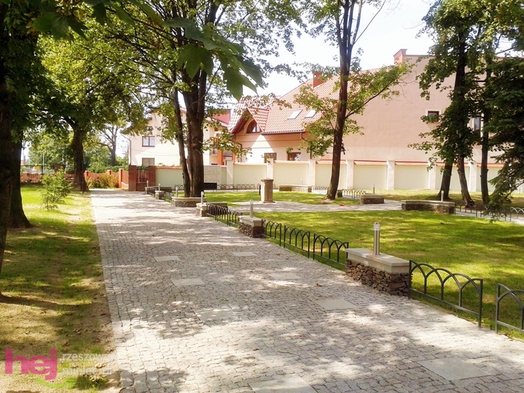 Jak zmienia się mielecka starówka