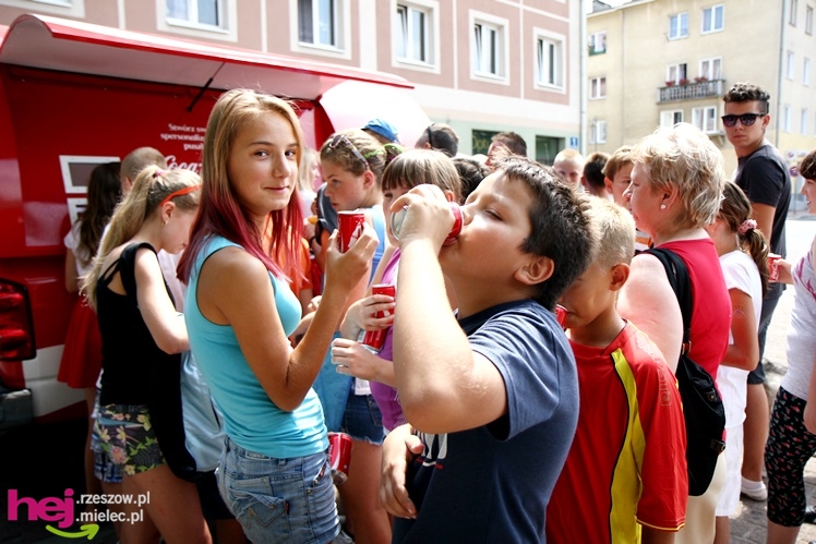Imienne puszki Coca-Coli zawitały do Mielca