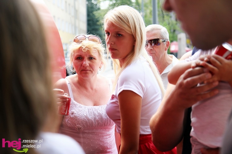 Imienne puszki Coca-Coli zawitały do Mielca