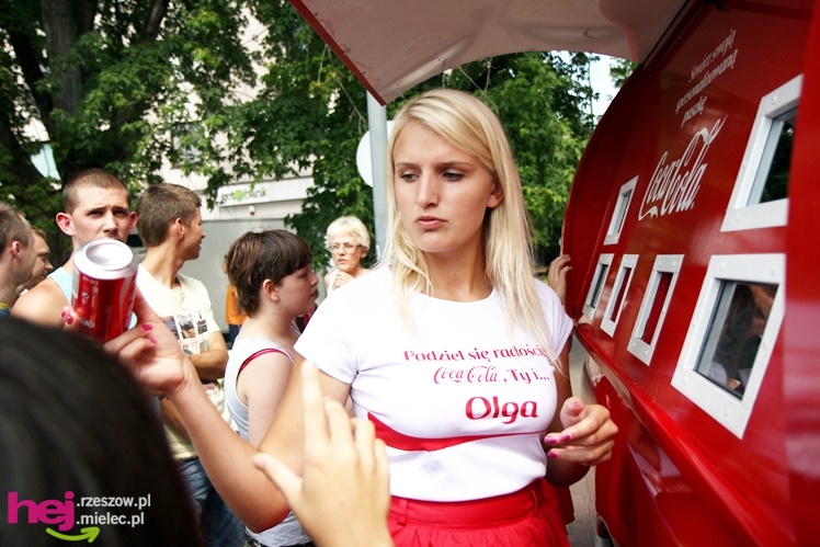 Imienne puszki Coca-Coli zawitały do Mielca