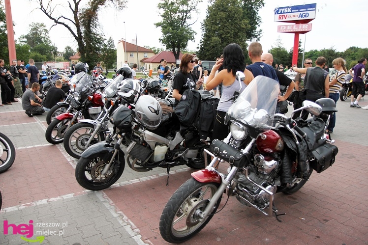 Kilkaset motocykli przejechało przez Mielec
