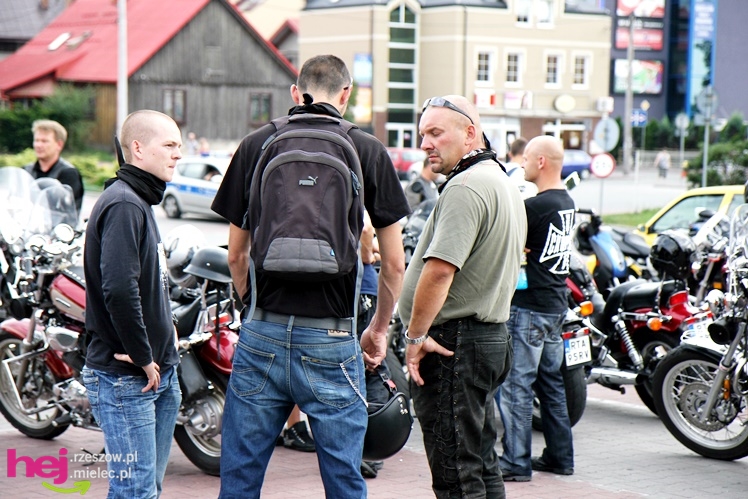 Kilkaset motocykli przejechało przez Mielec