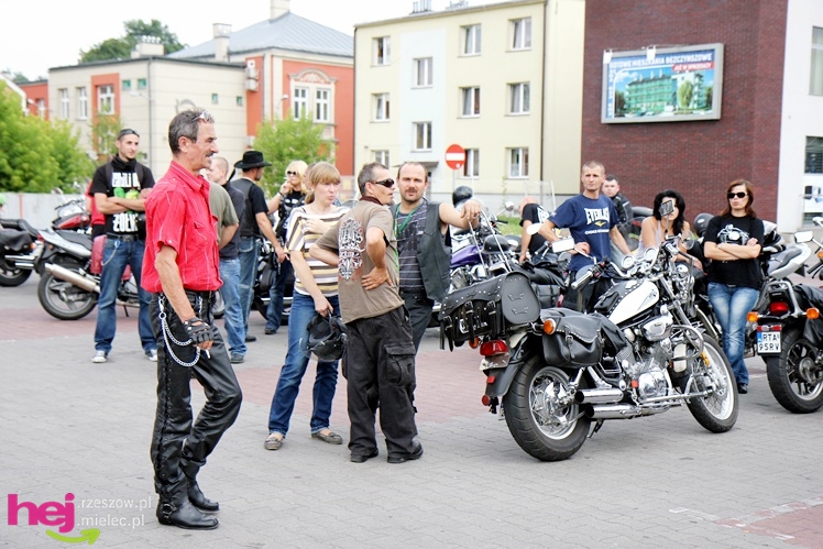 Kilkaset motocykli przejechało przez Mielec