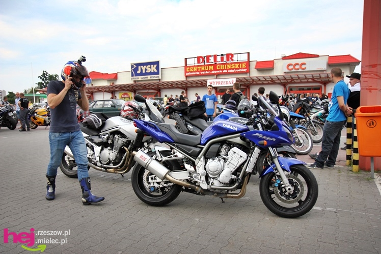Kilkaset motocykli przejechało przez Mielec