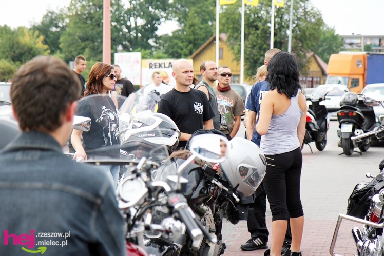 Kilkaset motocykli przejechało przez Mielec