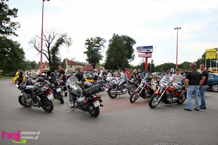 Kilkaset motocykli przejechało przez Mielec