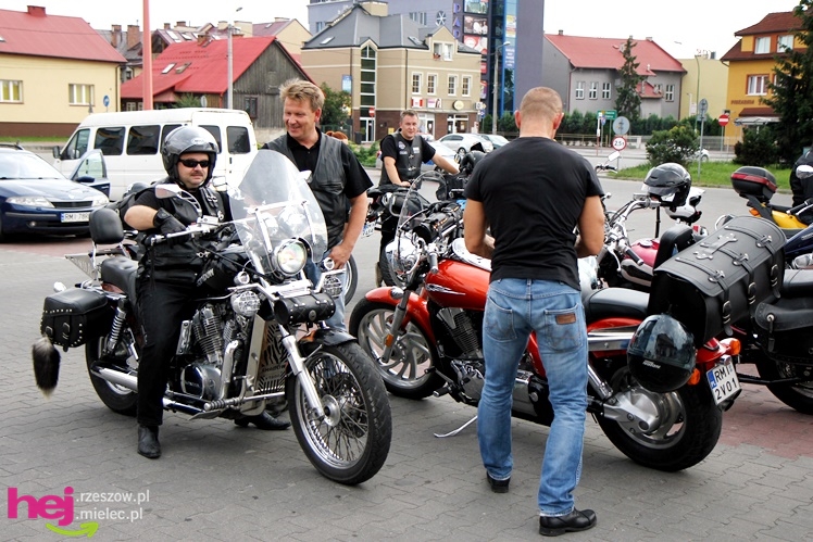 Kilkaset motocykli przejechało przez Mielec