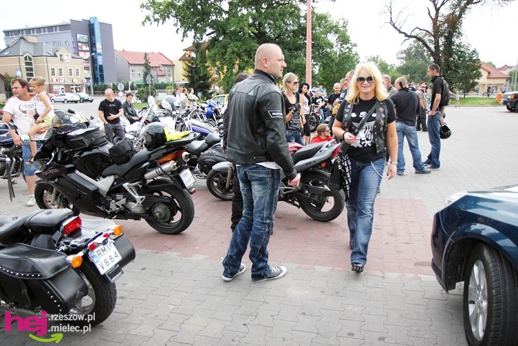 Kilkaset motocykli przejechało przez Mielec