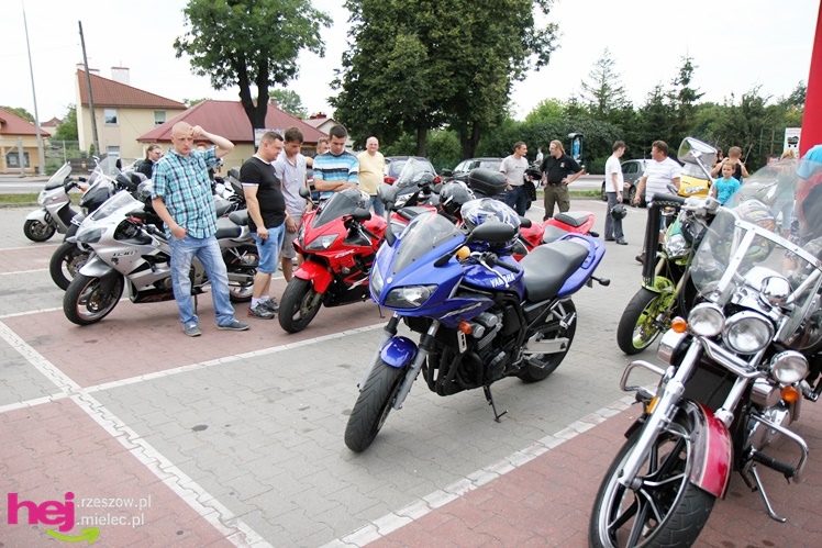 Kilkaset motocykli przejechało przez Mielec
