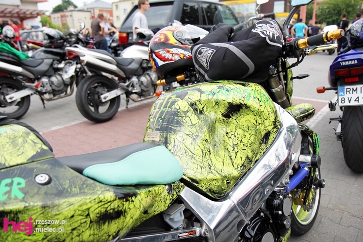 Kilkaset motocykli przejechało przez Mielec