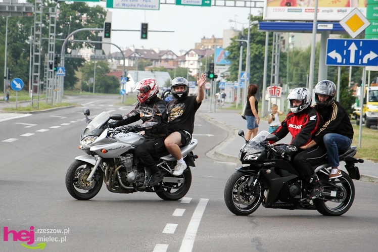 Kilkaset motocykli przejechało przez Mielec