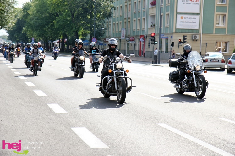 Kilkaset motocykli przejechało przez Mielec