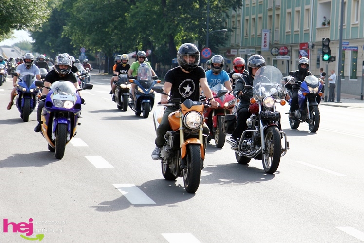 Kilkaset motocykli przejechało przez Mielec