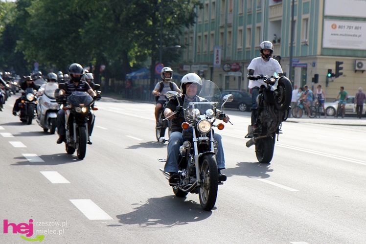 Kilkaset motocykli przejechało przez Mielec