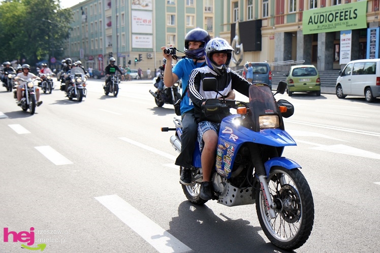 Kilkaset motocykli przejechało przez Mielec