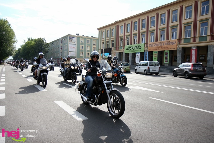 Kilkaset motocykli przejechało przez Mielec