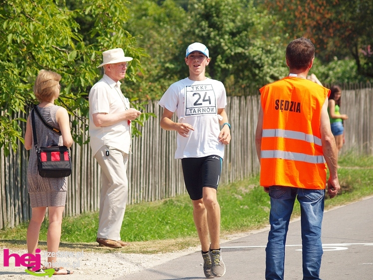 Ekstremalny Radomyski Bieg imienia Jacka Kozioła. W pełnym słońcu i upale