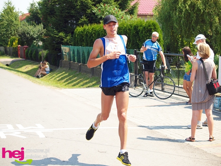 Ekstremalny Radomyski Bieg imienia Jacka Kozioła. W pełnym słońcu i upale