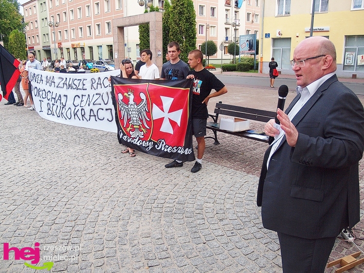 Powiedzieli ?nie? Unii Europejskiej: dwudziestu młodych ludzi, polityk SP i prezydent Stalowej Woli