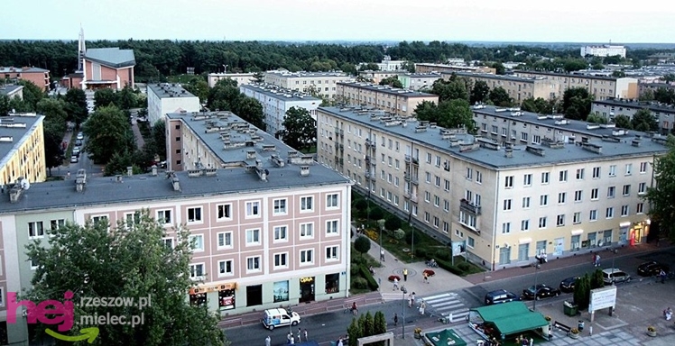 41 metrów nad centrum miasta. Co widać?